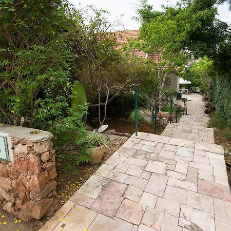 Homey Suite In Zichron Yaakov Zikhron Ya'akov Exterior photo
